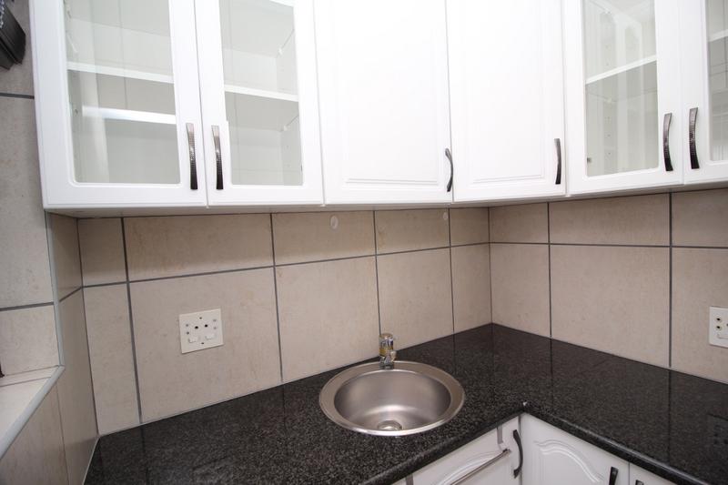 5 Bedroom Property for Sale in Fraaiuitsig Western Cape